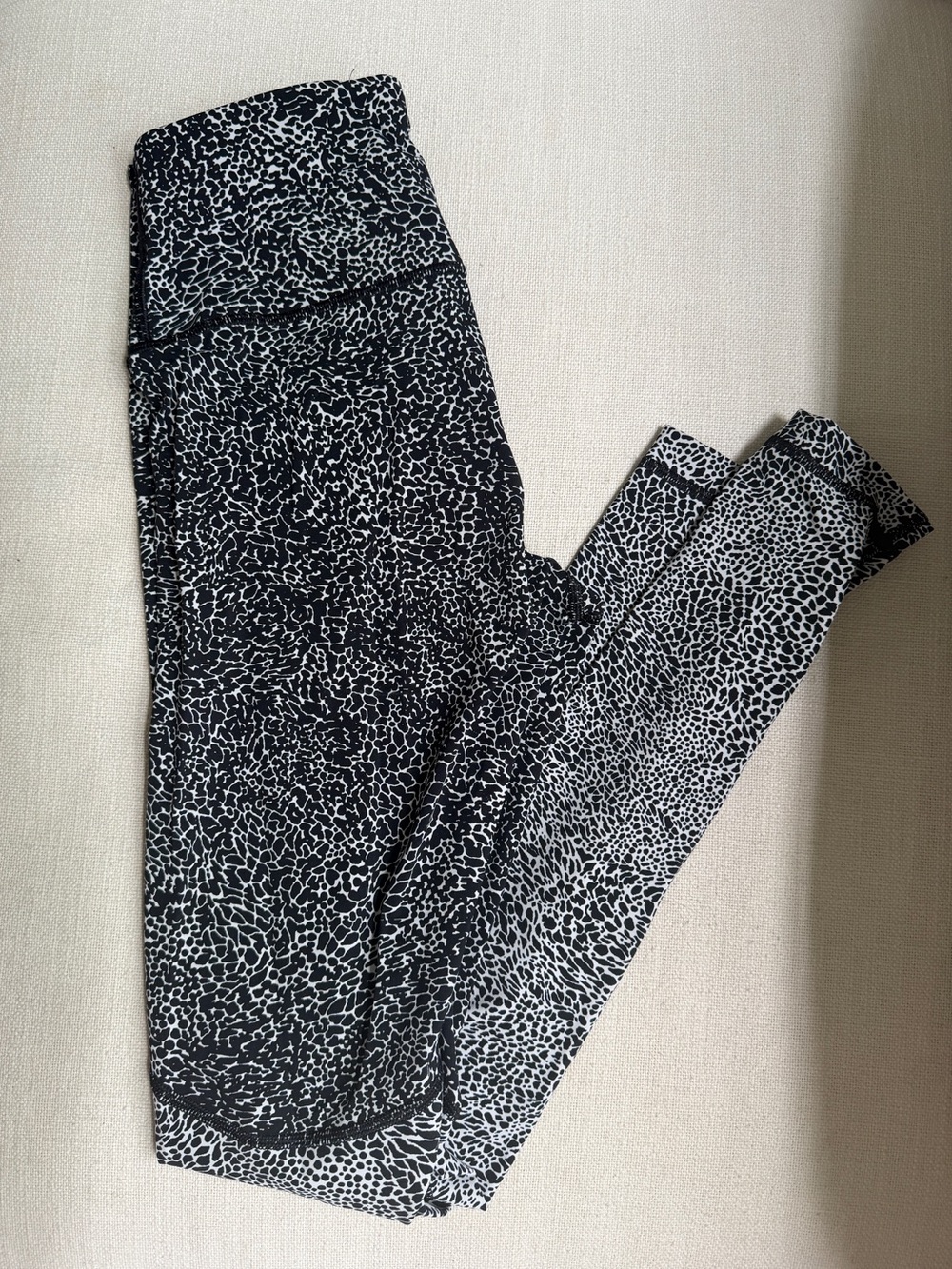 Black & White Speckled Lululemon Leggings